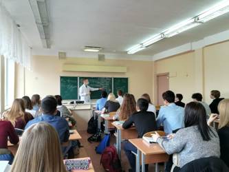 По инициативе Александра Бондаренко в Ленинском районе продолжаются занятия со школьниками